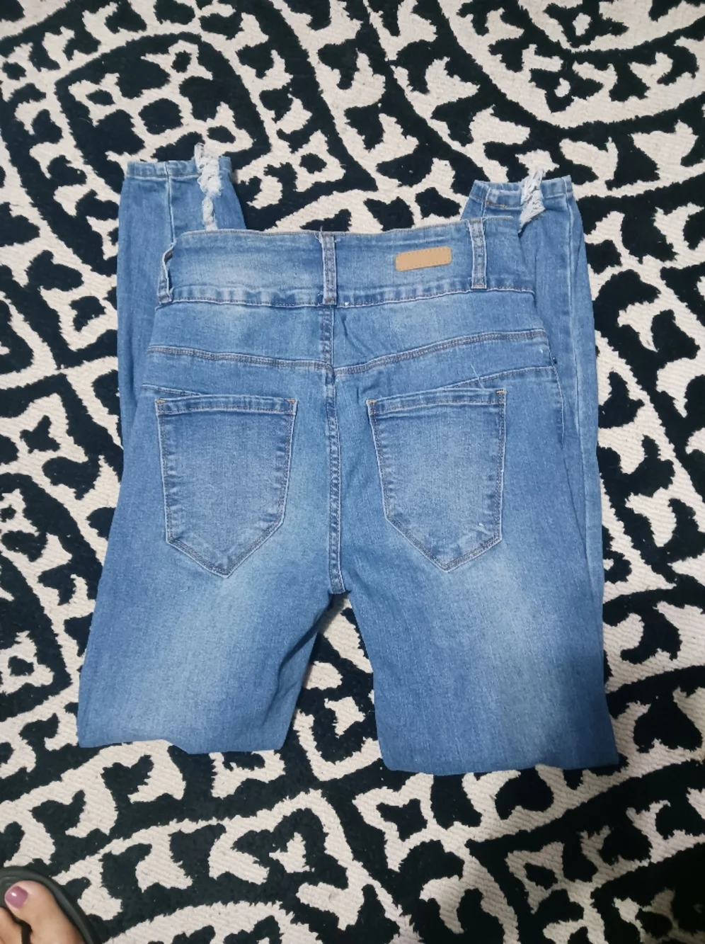 Vince Blue Women Buttons Denim Blue Ripped Jeans - Picture 6 of 8